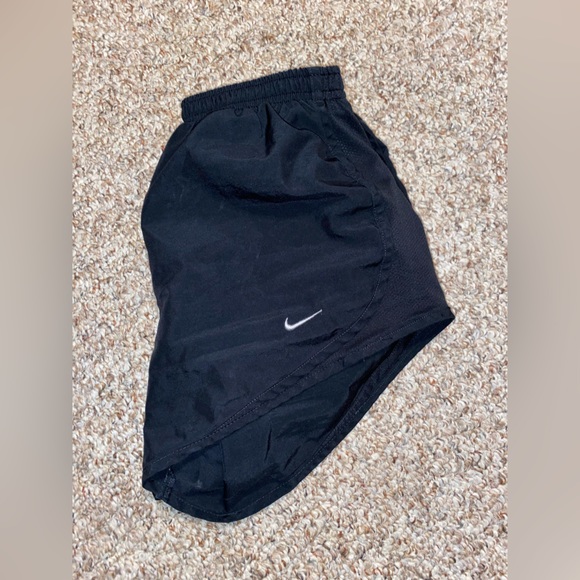 All black nike shorts - Picture 1 of 1